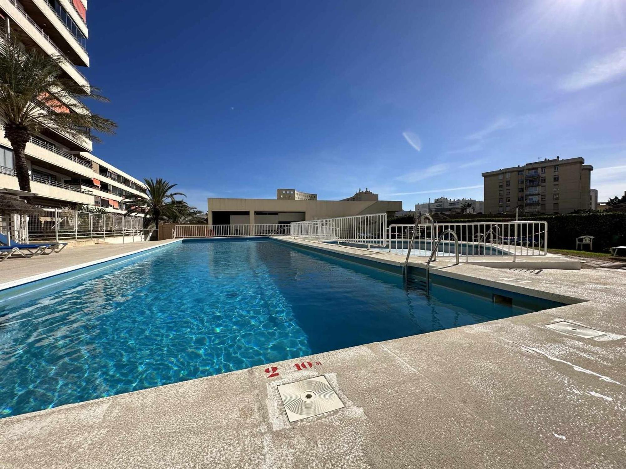 Apartamento Con Vista Al Mar En La Mitica Nogaler توريمولينوس المظهر الخارجي الصورة