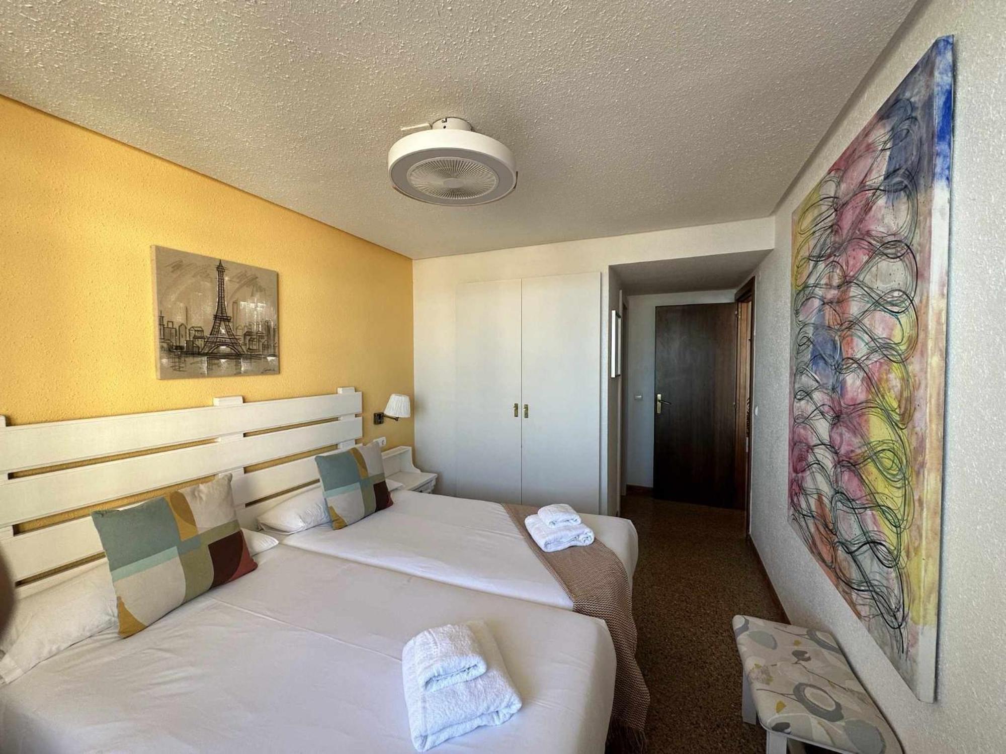 Apartamento Con Vista Al Mar En La Mitica Nogaler توريمولينوس المظهر الخارجي الصورة