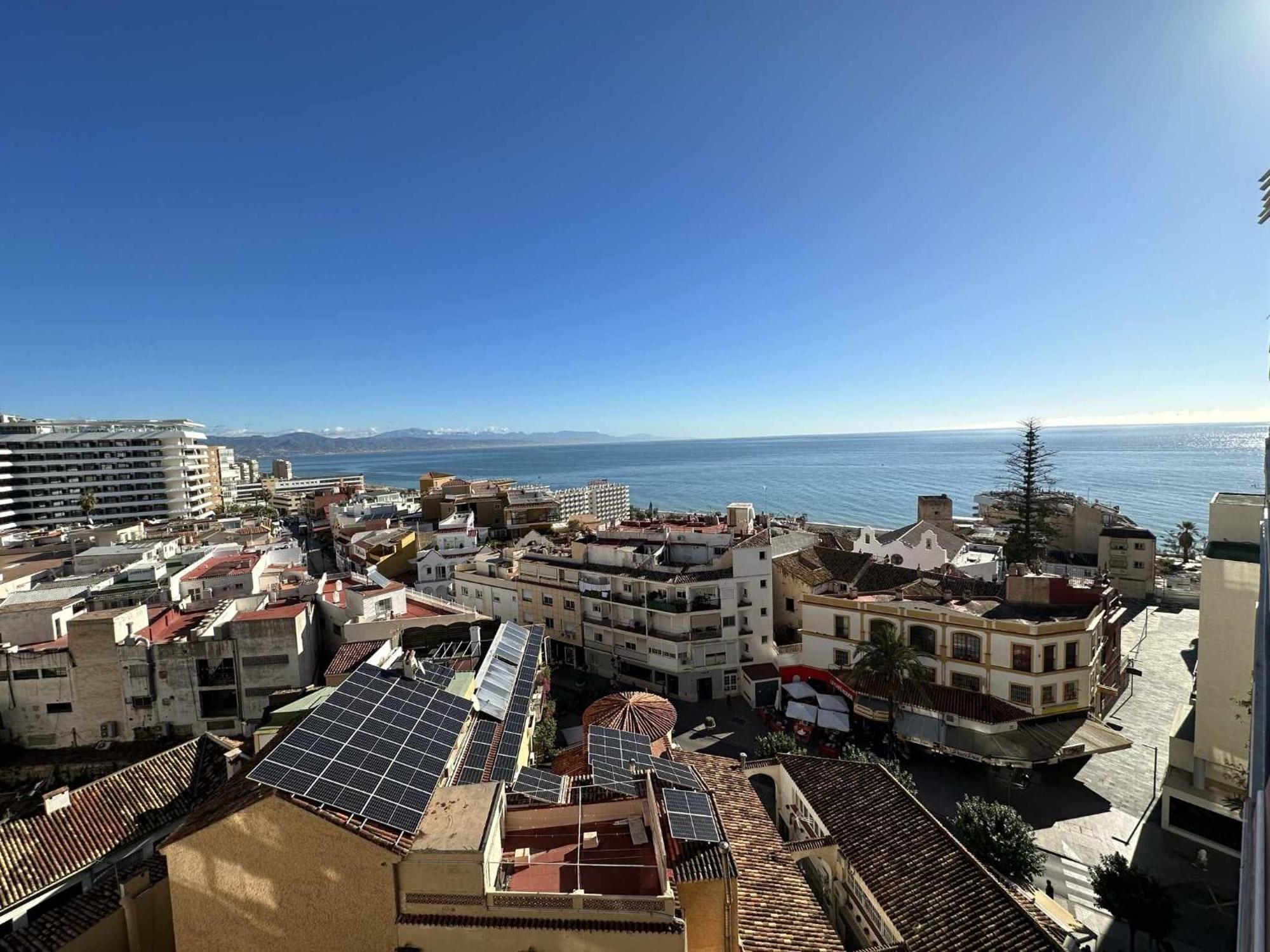 Apartamento Con Vista Al Mar En La Mitica Nogaler توريمولينوس المظهر الخارجي الصورة