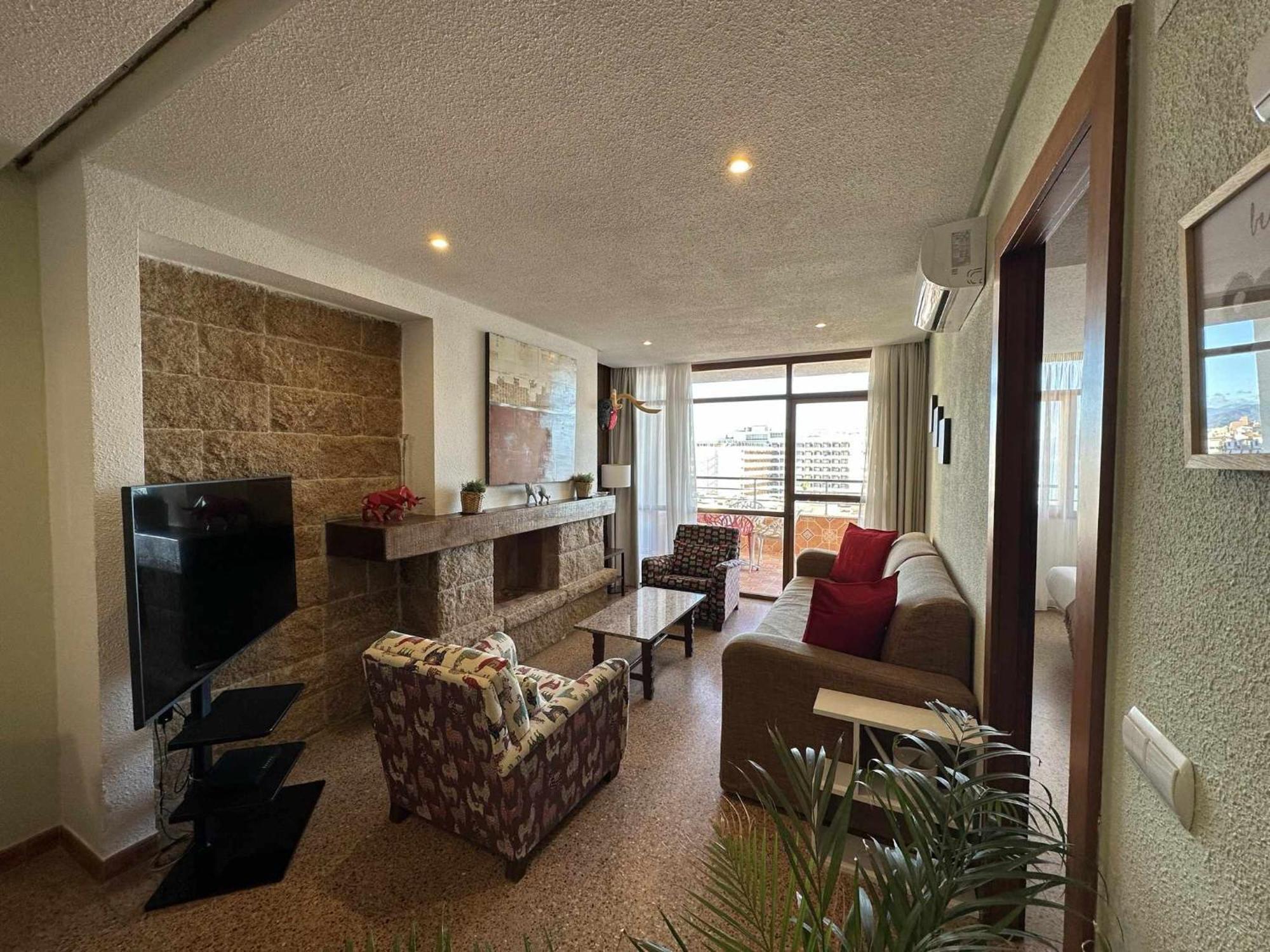 Apartamento Con Vista Al Mar En La Mitica Nogaler توريمولينوس المظهر الخارجي الصورة